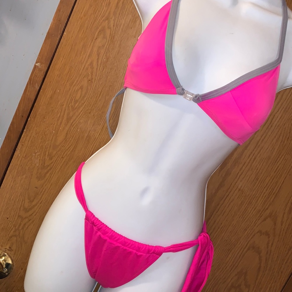 Victoria secret pink 2pc NEON PINK/Vintage top/PINK N GREY/NWT bottoms/Both XS
